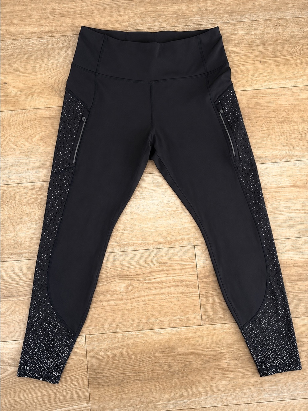 Athlete Rainier Tight Zip Pocket Leggings with Sparkle Side Panels
